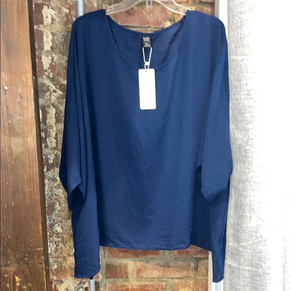 Elegant Blue Women's Top